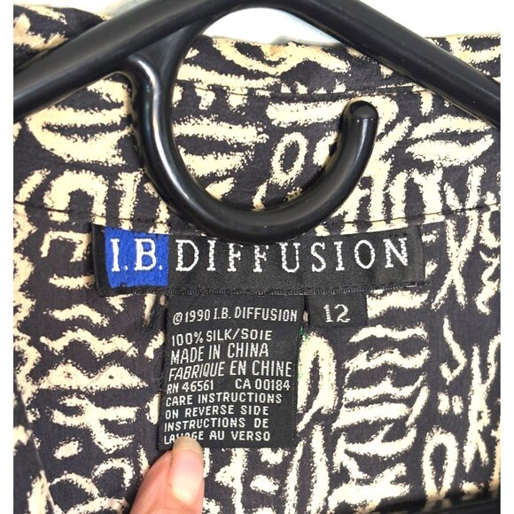 I.B. Diffusion 90s Y2K Unisex Shirt Size 12 Oversized Abstract Print 100% Silk - Picture 4 of 12